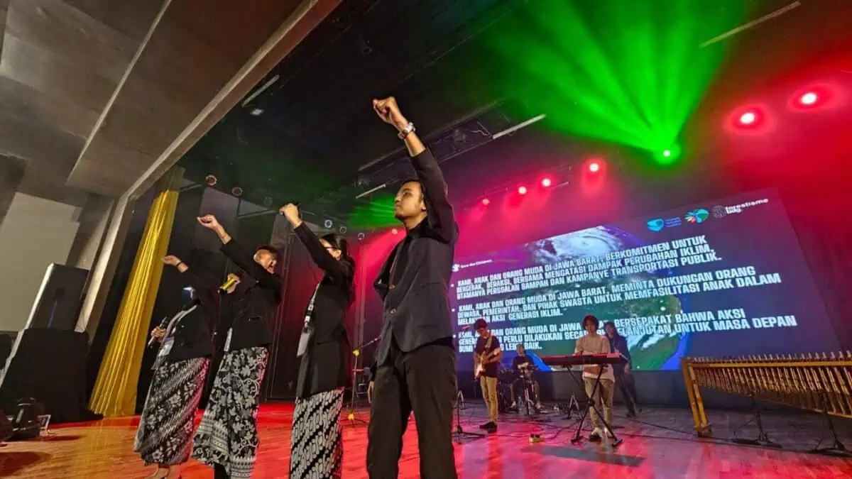 Deklarasi Komitmen Anak dan Orang Muda Jawa Barat dalam Atasi Dampak Krisis Iklim